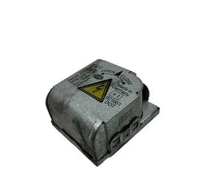 Audi A6 S6 C6 4F Headlight ballast module Xenon 5DD00831950