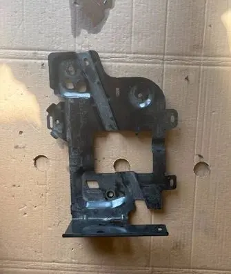 Peugeot 2008 I Battery tray 9806487180
