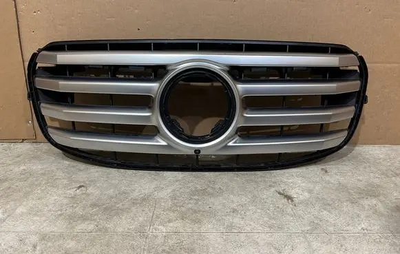 Mercedes-Benz GLS X167 Front bumper upper radiator grill A1678882201