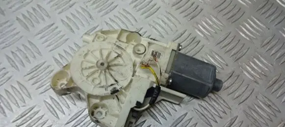Ford Focus Vent window/glass motor 4M5T-14553