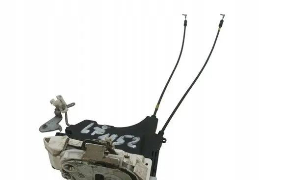 Mitsubishi Outlander Front door lock 