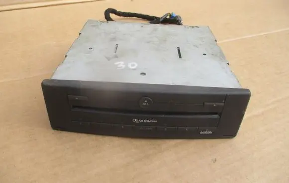 Renault Laguna II CD/DVD changer 8200290680