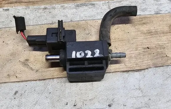 Citroen C5 Turbo solenoid valve 70058501