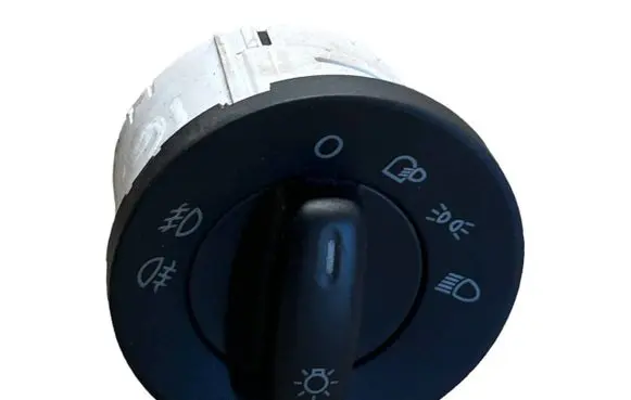 Skoda Octavia Mk2 (1Z) Light switch 1Z0941431 748500450000