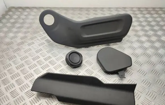 Citroen C3 Aircross Front door seat control surround trim 9824278080 3860965 9817391980