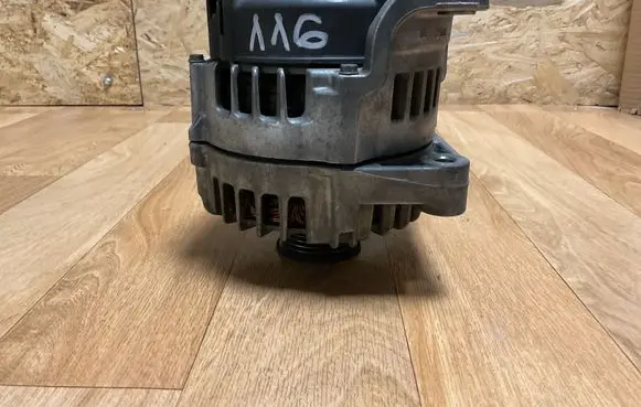 BMW 5 E60 E61 Generator/alternator 7802261 2543461B FG18S019