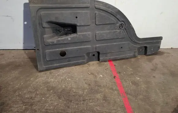 Volvo V60 Rear bumper underbody cover/under tray 31323119