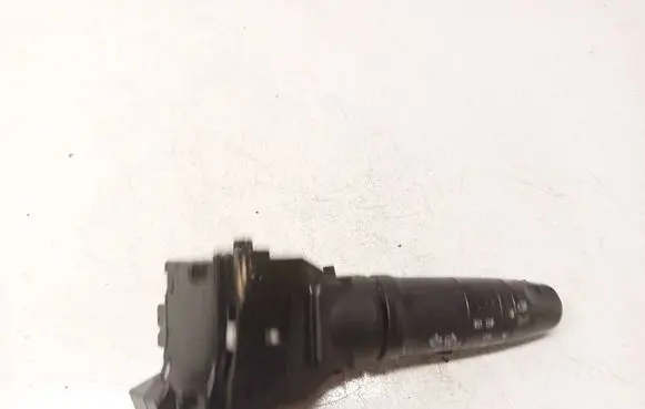 Nissan Primera Indicator stalk 25540AV600
