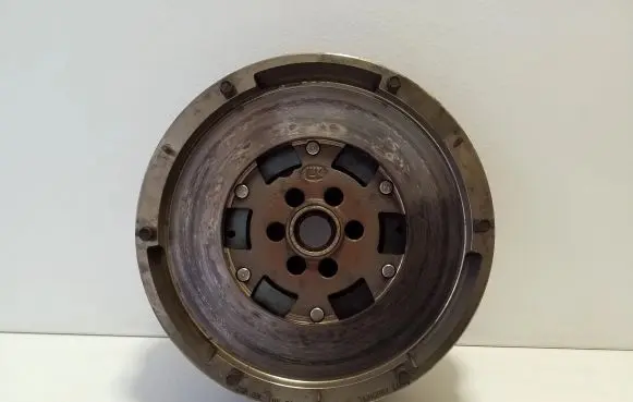 Volkswagen Amarok Dual mass flywheel 03L105266DK
