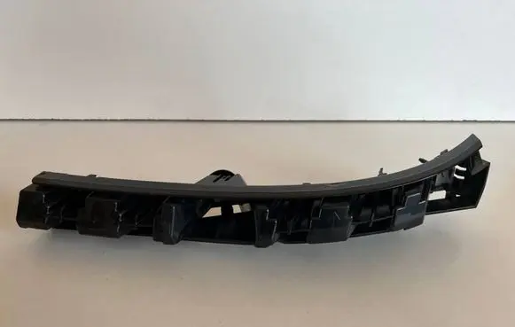 Mercedes-Benz CLS C218 X218 Rear bumper mounting bracket A2188851265