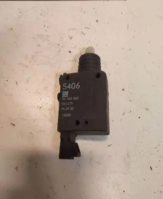 Opel Zafira A Central locking motor 90460062