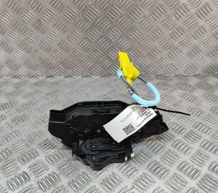 BMW 2 F44 Rear door lock 7956152