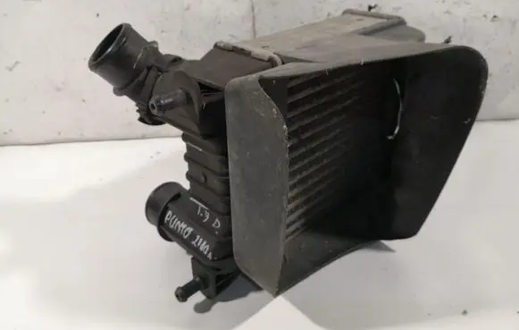 Fiat Punto (188) Intercooler radiator 1701812