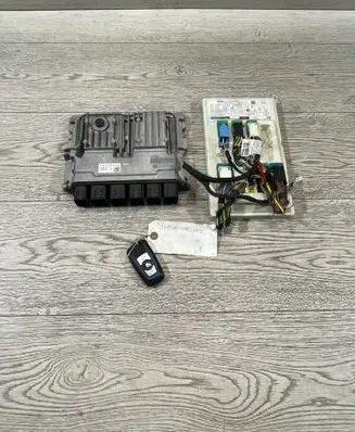 BMW 1 F40 Engine control unit/module 5A088E1 0261S10196 170200479