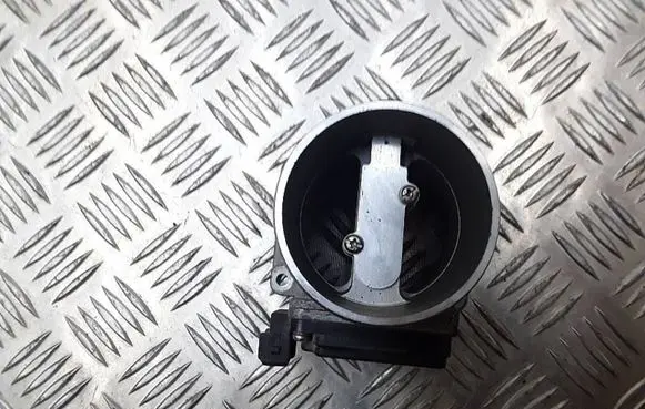 Audi A4 S4 B5 8D Mass air flow meter 037906461B