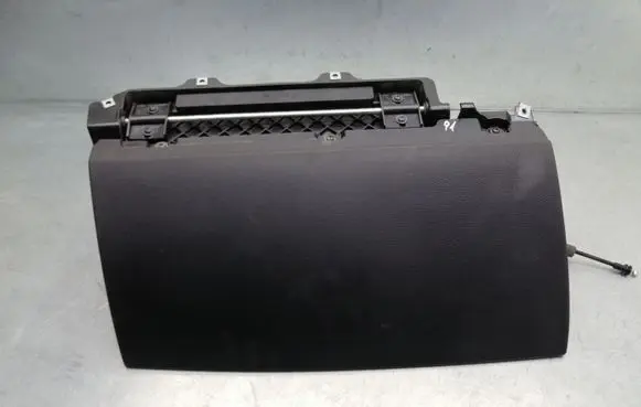 BMW 7 E65 E66 Glove box 7029753 72758410 7027427