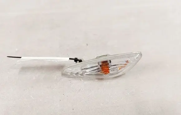 KIA Picanto Front indicator light