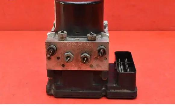 Volvo XC60 ABS Pump 30681619