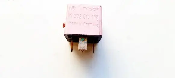 BMW 5 E39 Other relay 0332019168 8365326