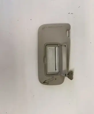 Nissan Leaf II (ZE1) Sun visor