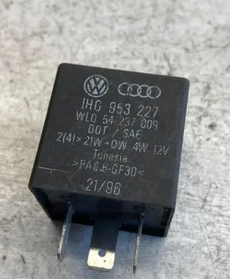 Volkswagen Polo Other relay 1h0953227