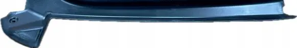 GMC Yukon Side skirt rear trim 84273586