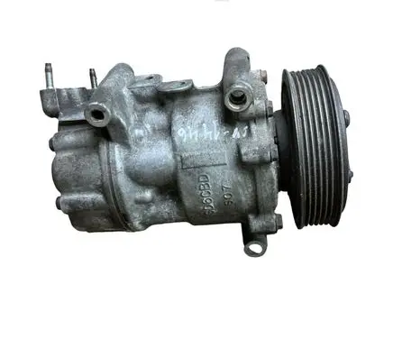 Peugeot 208 I Air conditioning (A/C) compressor (pump) 9678656080 1476510244