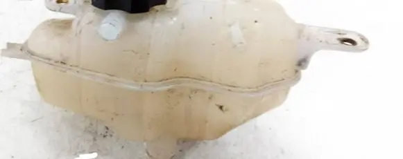 Opel Corsa E Fuel expansion tank 
