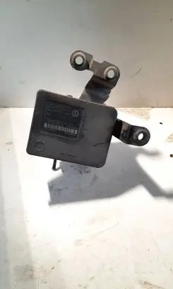 Volkswagen Golf IV ABS Pump 1C0907379C 8T180096001 6019090000