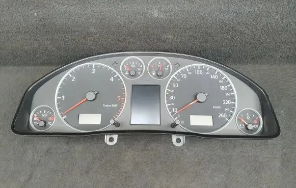 Speedometer (instrument cluster)