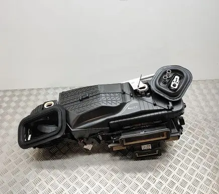 Aston Martin DBX Interior heater climate box assembly MY83SE18N407BA