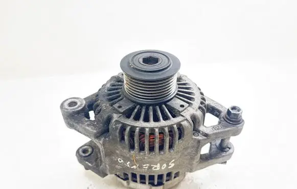 KIA Sorento Generator/alternator 373004A300 021319212 2V110A