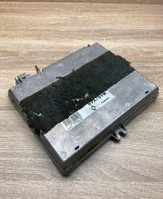 Renault Scenic III - Grand scenic III Engine control unit/module ECU 7700873714