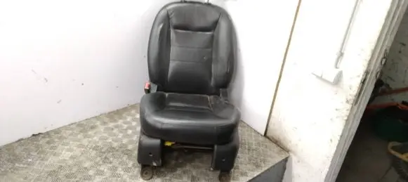 Ford Maverick Front driver seat 