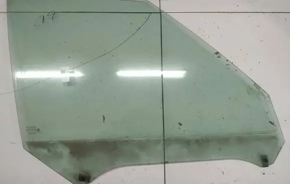 Citroen C4 Grand Picasso Front door window glass four-door AS2