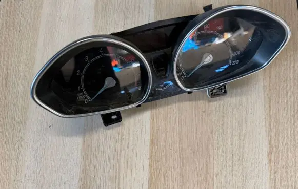 Ford Fiesta Speedometer (instrument cluster) C1BT10849EAT