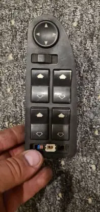 BMW 5 E39 Electric window control switch 8368986 03725075