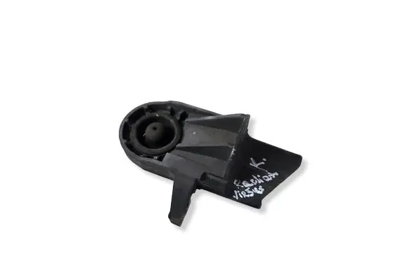 KIA Sorento Radiator mount bracket 