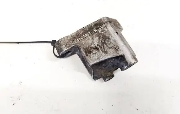 Mercedes-Benz C W203 Engine mounting bracket A6120780041