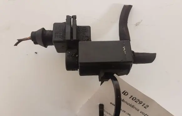 BMW 5 E39 Turbo solenoid valve 72234100 1742712