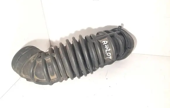 Audi A4 S4 B7 8E 8H Air intake hose/pipe 8E0133356D