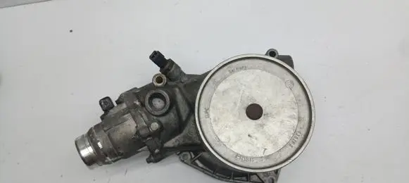 BMW 7 F01 F02 F03 F04 Water pump 7571792