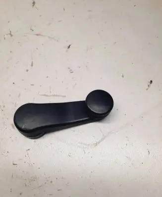 Seat Alhambra (Mk1) Front door window winding handle 