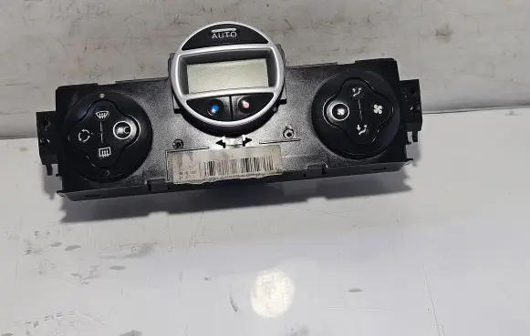 Renault Megane II Climate control unit 8200413906