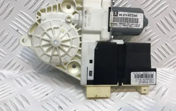 Citroen C4 I Front door window regulator motor 9647441380