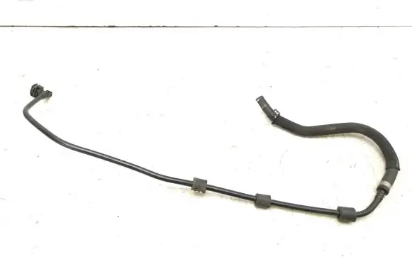 Mercedes-Benz GLC C253 Vacuum line/pipe/hose A2135017900