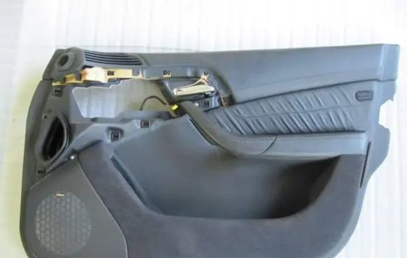 Mercedes-Benz S W220 Front door card panel trim A2207201270