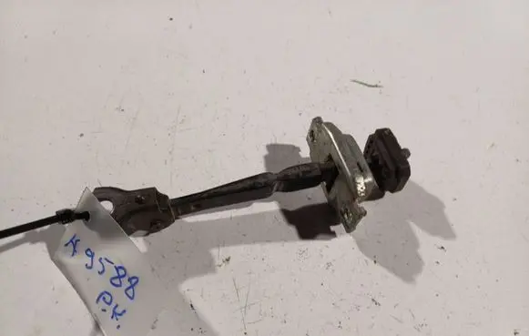 Honda FR-V Front door check strap stopper 