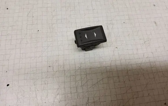 Ford Mondeo Mk III Electric window control switch 1S7T14529AB