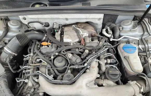 Audi A4 S4 B8 8K Engine